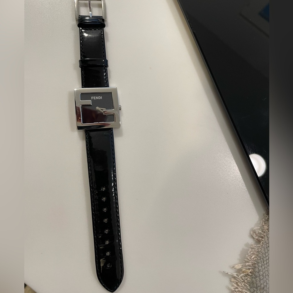 Fendi watch excellent condition